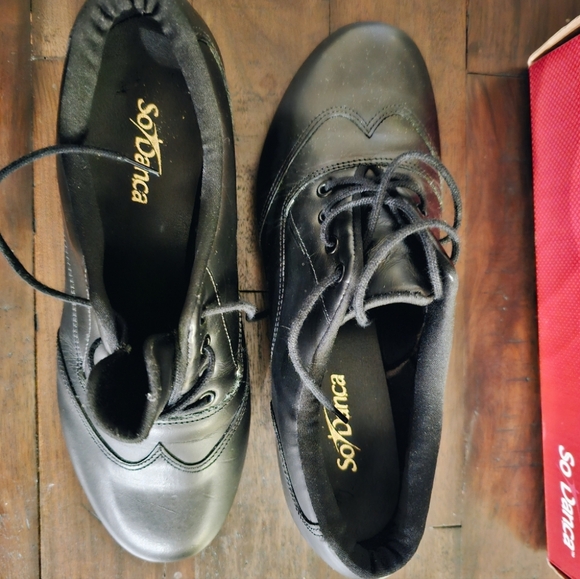 SODANCA TA48 WILLOW LEATHER OXFORD TAP SHOE - Black / 7.0L (adult) / Medium - Picture 3 of 4